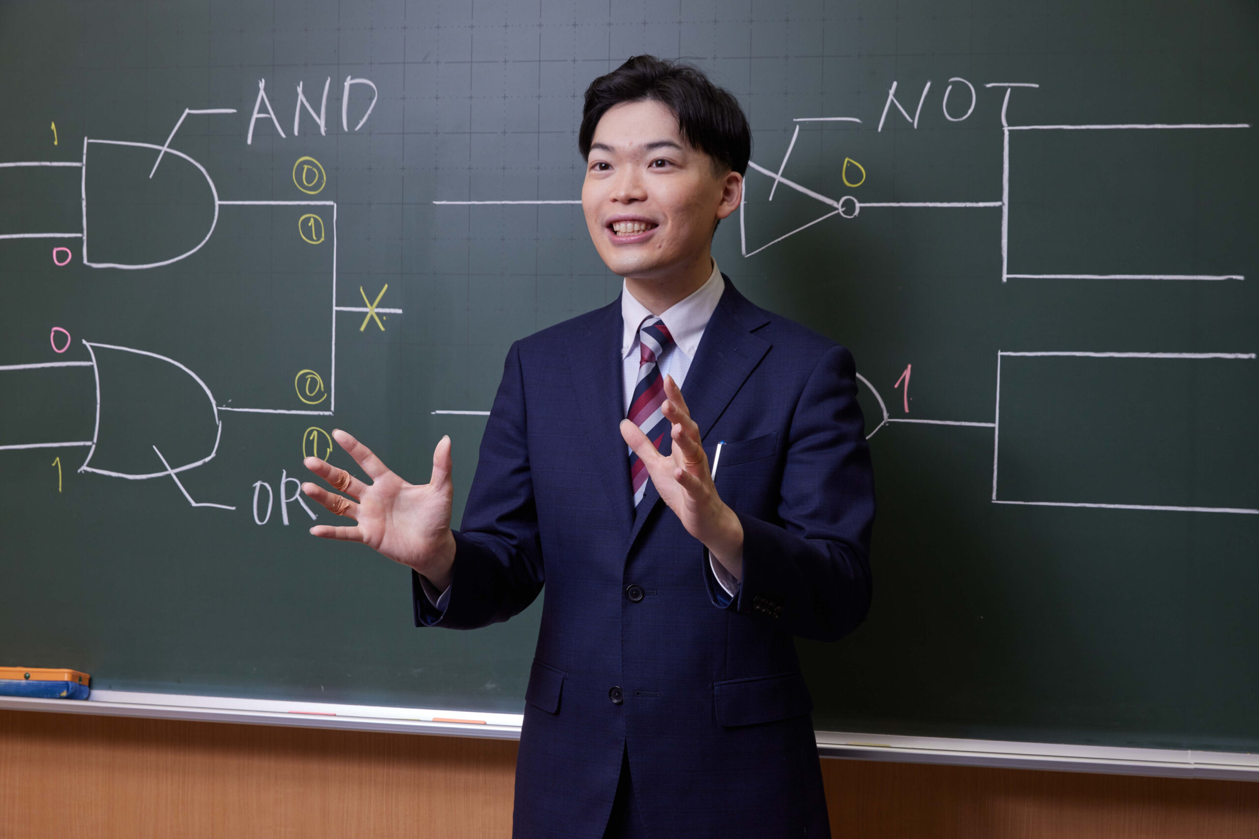 藤原進之介 株式会社数強塾代表取締役 プロフィール写真